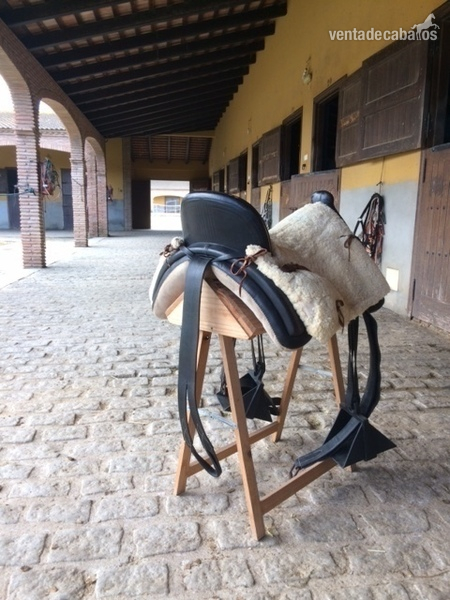 Montura Vaquera Artesana 22 Pulgadas 