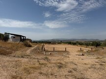 FINCA ECUESTRE CON PROYECTO DE VIVIENDA