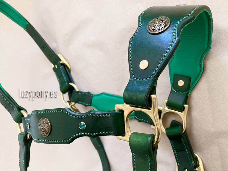 Cabezada de cuadra barroca Lazypony \Baroque horse halter Lazypony 